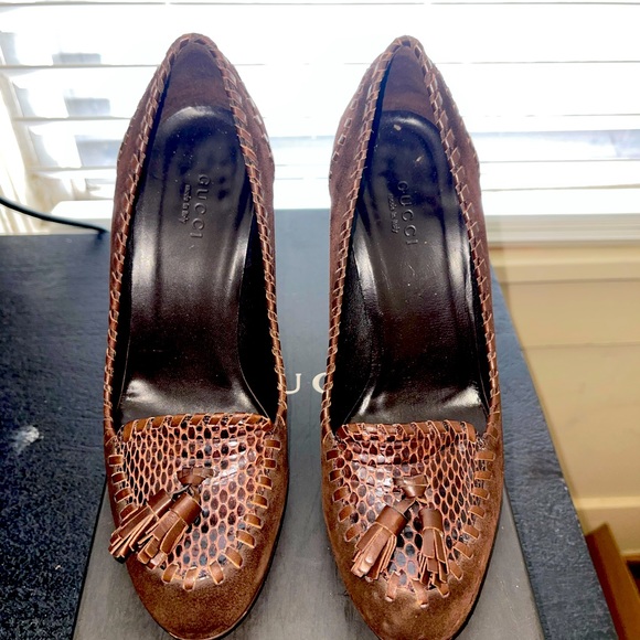 AUTHENTIC GUCCI HEELS - Picture 6 of 6